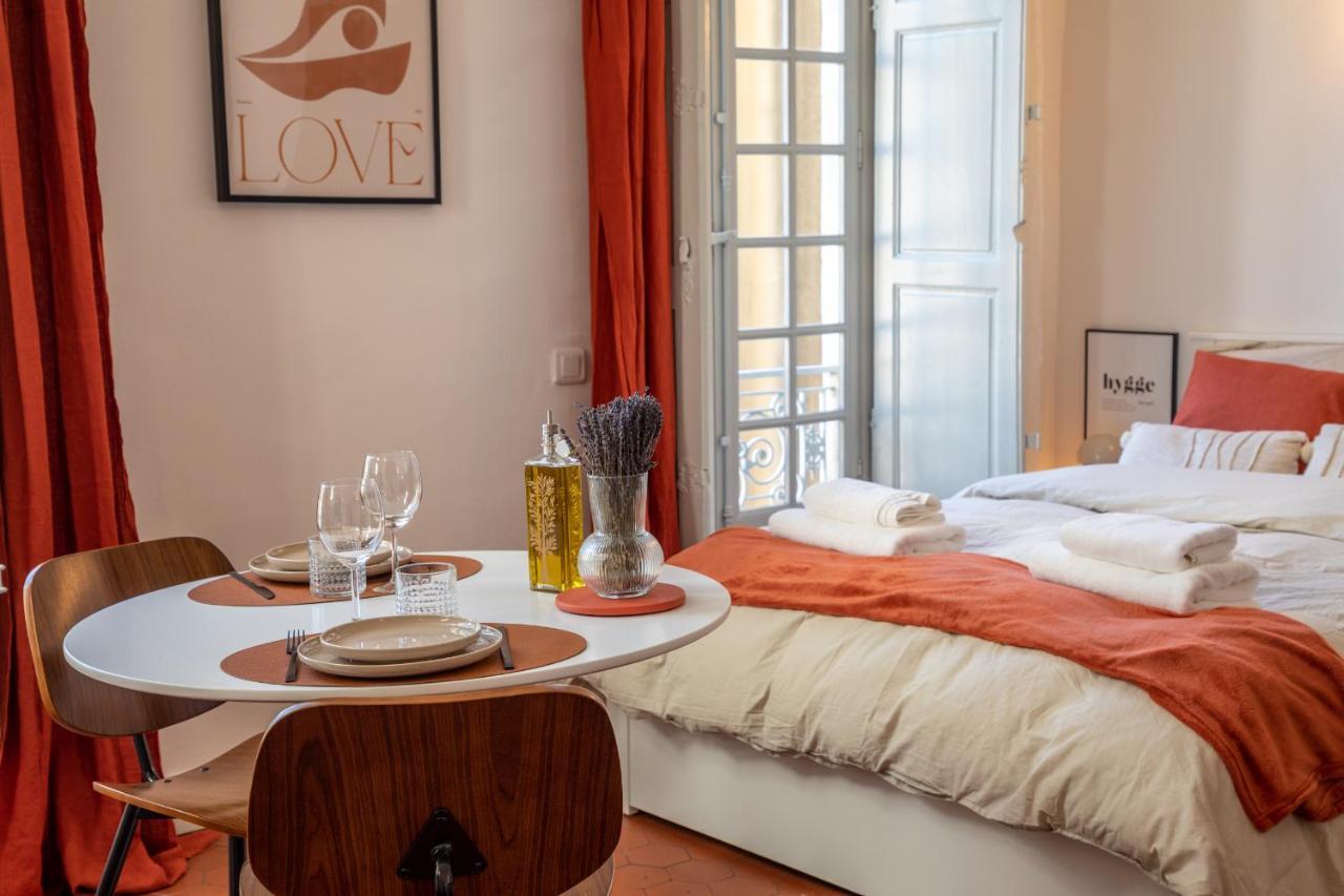Superbe Appartement De Charme A 10Mn De Saint-Remy Noves المظهر الخارجي الصورة